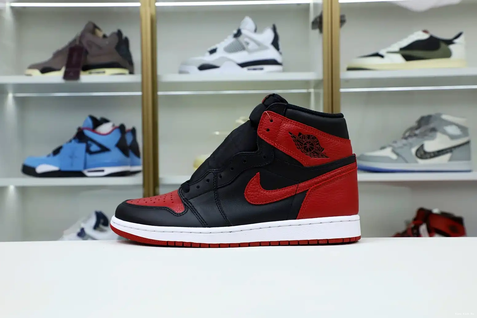 HIGH 'BRED' JORDAN Kimikick 1 OG AIR RETRO 0704